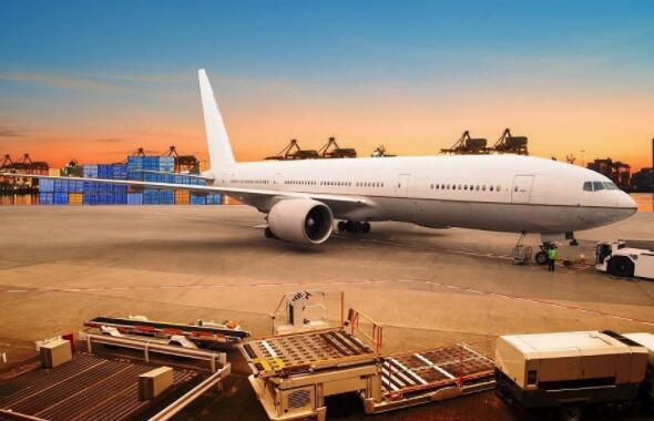 空運(yùn)代理淺談航空貨運(yùn)與快遞的不同之處