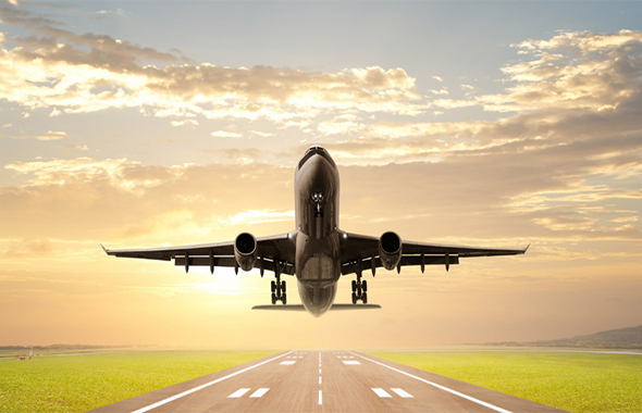 上?？者\公司：國際空運與運輸?shù)牟顒e