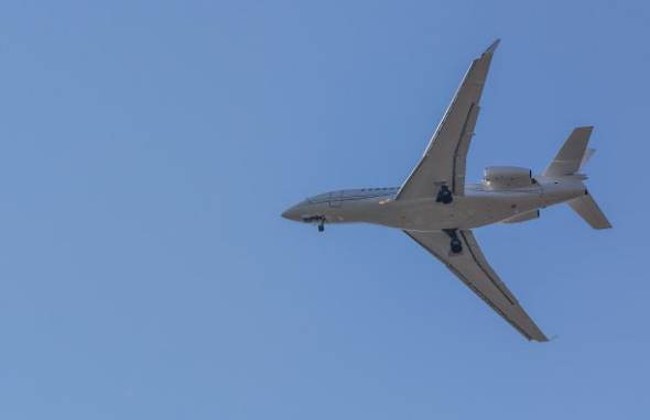 空運(yùn)貨代公司如何更好地適應(yīng)市場(chǎng)變化